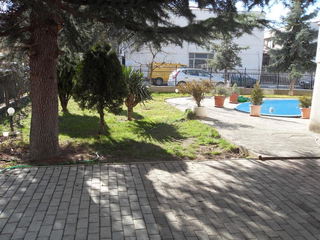 Apartments Ristak Охрид Екстериор снимка