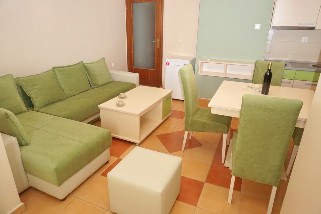 Apartments Ristak Охрид Екстериор снимка