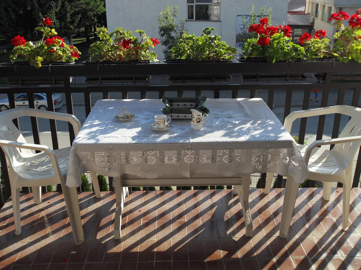 Apartments Ristak Охрид Екстериор снимка