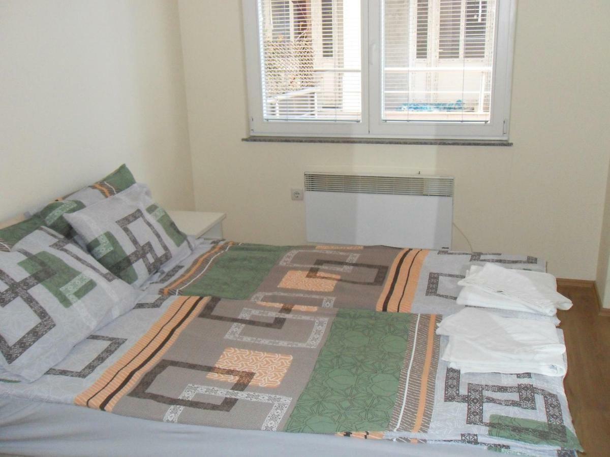 Apartments Ristak Охрид Екстериор снимка