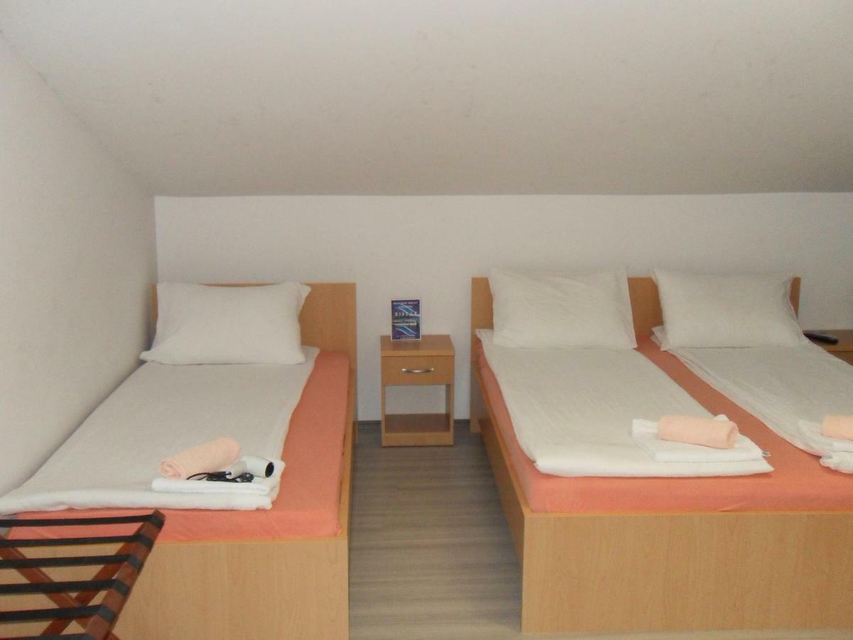 Apartments Ristak Охрид Екстериор снимка