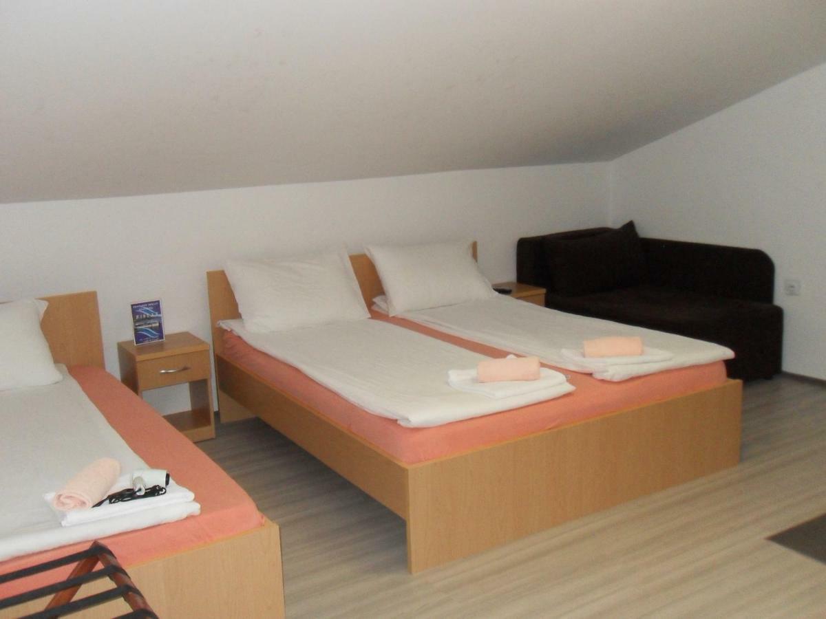 Apartments Ristak Охрид Екстериор снимка