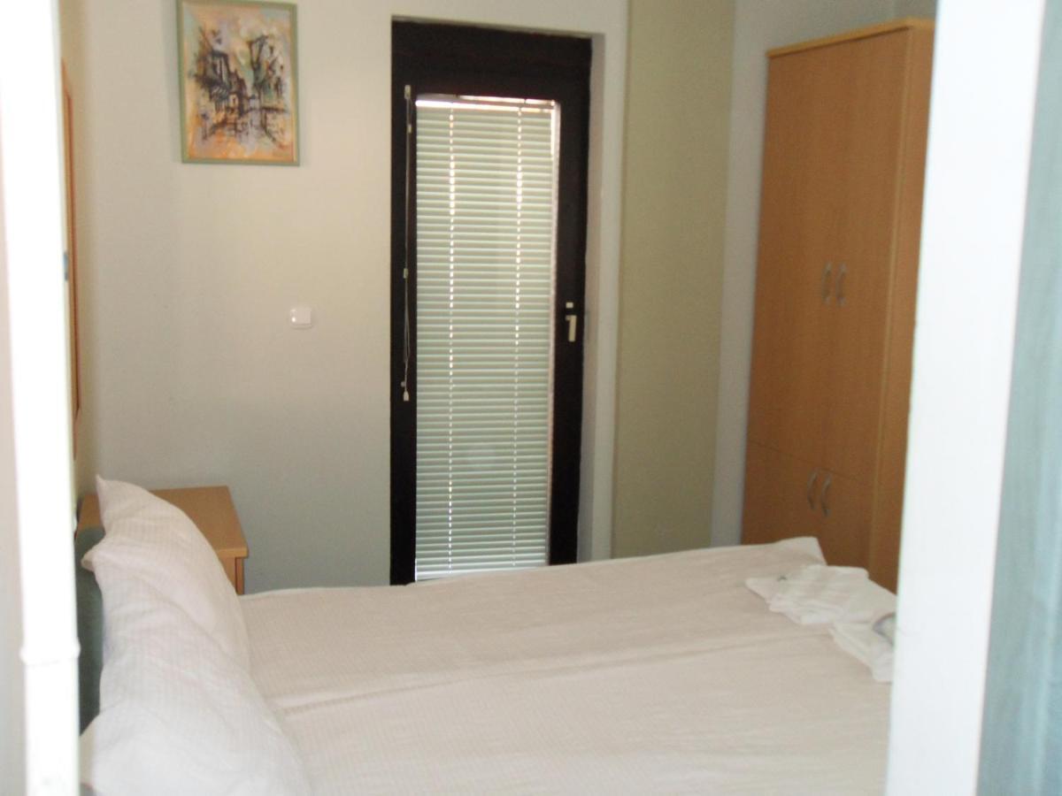 Apartments Ristak Охрид Екстериор снимка